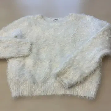 내추럴 뷰티 베이직 페더 니트