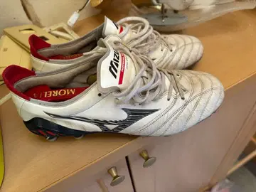 Mizuno Morelia NEO
