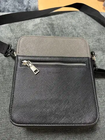 takeo.kikuchi 숄더백 블랙/그레이