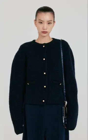 [새상품] 한국 인기 브랜드 EENK 니트 가디건 자켓 네이비 정가 6만