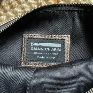 GIANNI CHIARINI 메탈릭 숄더백