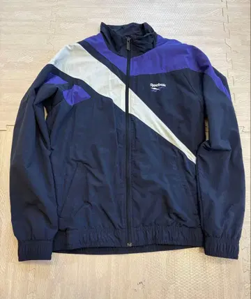 Reebok 트랙 자켓 사이즈 M