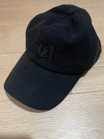 UNNAMED HEADWEAR MELTON CAP 블랙