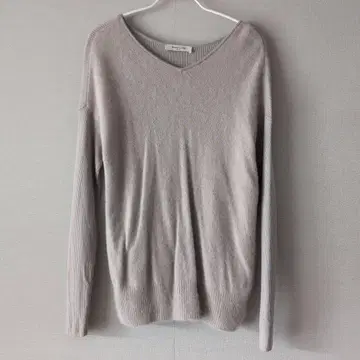 Demi-Luxe BEAMS V넥 플러피 니트 베이지