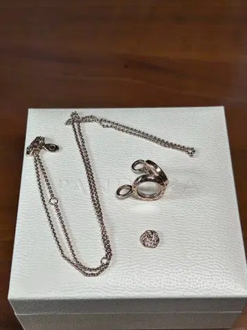 판도라 PANDORA 로즈 골드 목걸이
