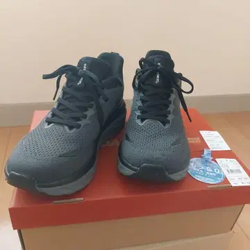 두꺼운 밑창 고반발 쿠션 밑창 스니커즈 발볼 넓은 3E (차콜)