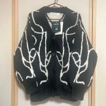 새상품 택 포함 FLASH BLUE 페더 뉘앙스 가디건 L