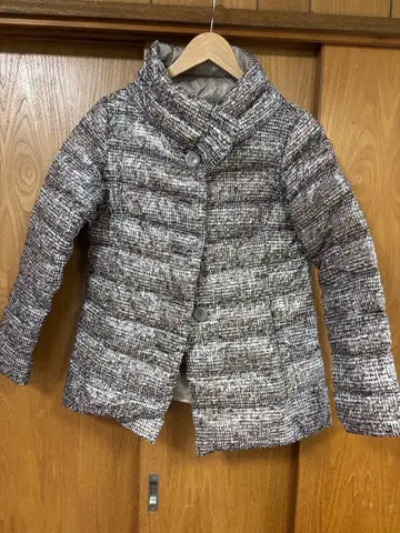 두클라쎄 다운 자켓 브라운