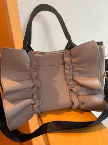 pink trick 프릴 토트백 2WAY 카키 다이버