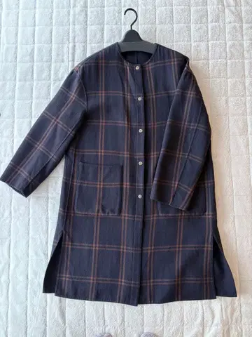 매킨토시 철학 더블 페이스 리버 노카라 코트 네이비