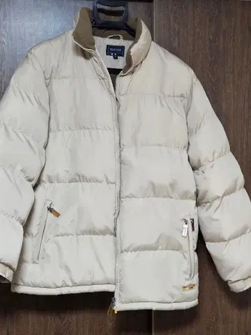 NICX SIXX 베이지 다운 자켓 M 사이즈