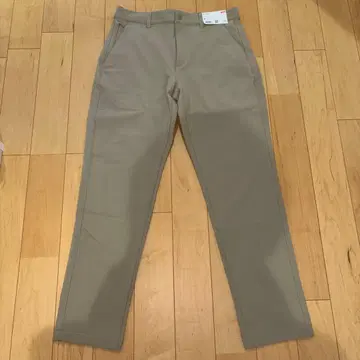 유니클로 웜 스트레치 팬츠 남성용 M