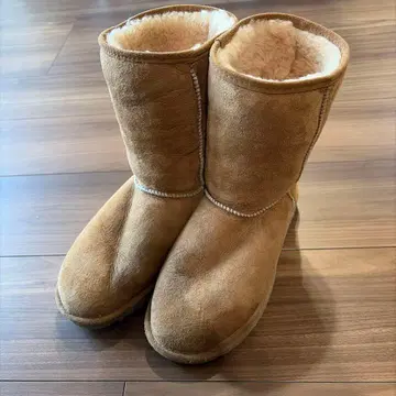 어그 부츠 MINNETONKA