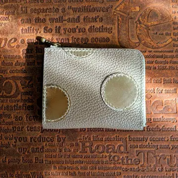 꼼꼼한 손바느질*그레이지와 샴페인 골드 도트 천연 가죽 컴팩트 지갑*L자