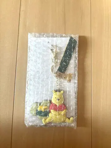 푸우 키체인 도쿄 디즈니 리조트 HUNNY HEARTED