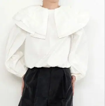 LUDLOW 라들로 엘리자베스 블라우스 화이트