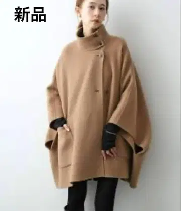 택 포함 새상품 슬로브 이에나 스탠드 카라 더블 페이스 판초 코트