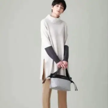 새상품급 에벡스 스웨터 플랜테이션 지우 센소유니코 미제르네미카