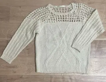 루즈 디아망 시스루 니트 아이보리 긴팔 니트