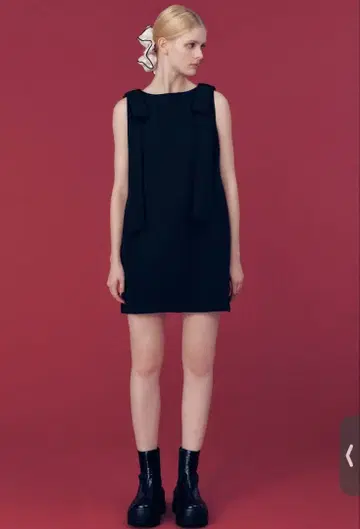 the toe Arta Ribbon Onepiece