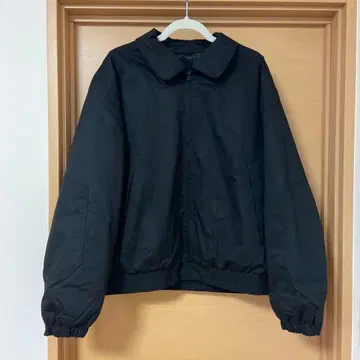 UNIQLO U 퍼프테크 숏 블루종 XL 사이즈 블랙 손잡이 끈 없음