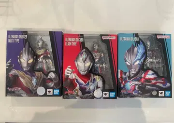 S.H.Figuarts 트리거 데커 블레이저