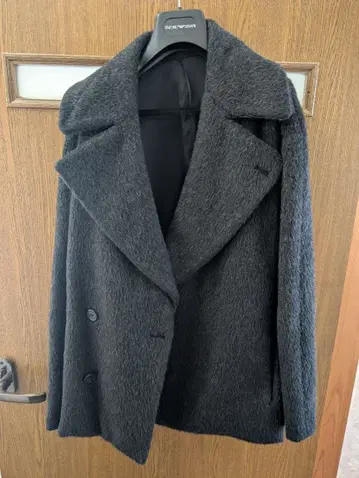 EMPORIO ARMANI 다크 그레이 피 코트