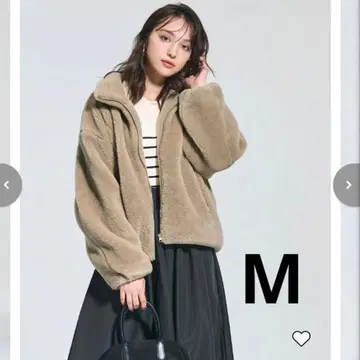 [ M 사이즈 ] coca 워셔블 인조 모피 스탠드 카라 블루종 베이지