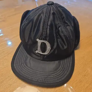 H.W. DOG&CO. 퀼팅 리플렉트 캡 새상품급