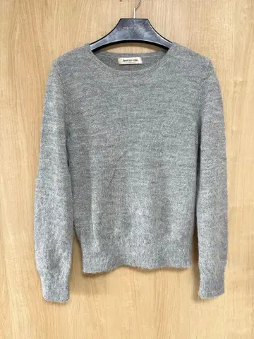 [연말세일] 앱와이어 그레이 크루넥 니트 (새상품) 사이즈 M