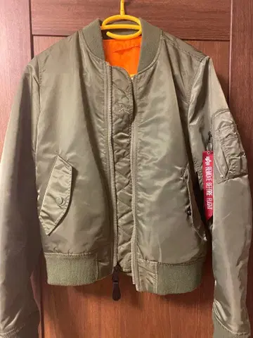 MA-1 플라이트 자켓 올리브