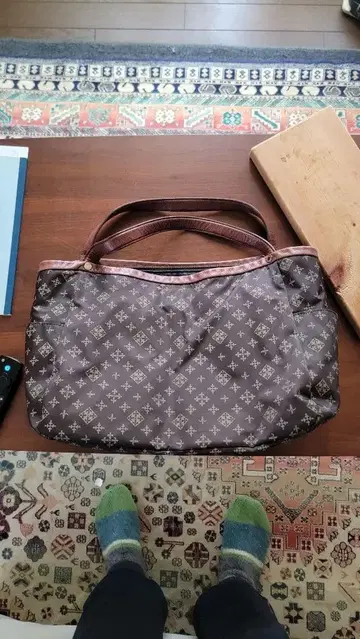 russet 나일론 토트백