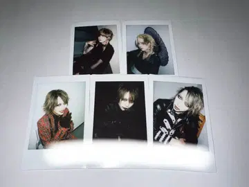 JILUKA Ricko Zyean 폴라로이드