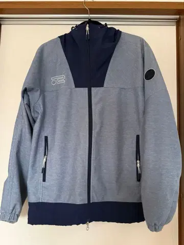 로사센 풀 지퍼 자켓 LL 사이즈