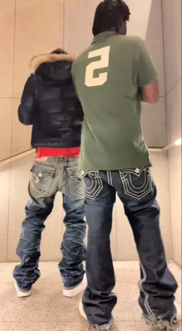 트루 릴리젼st 스트레이트 데님 y2k 스웩 치프 키프 착용