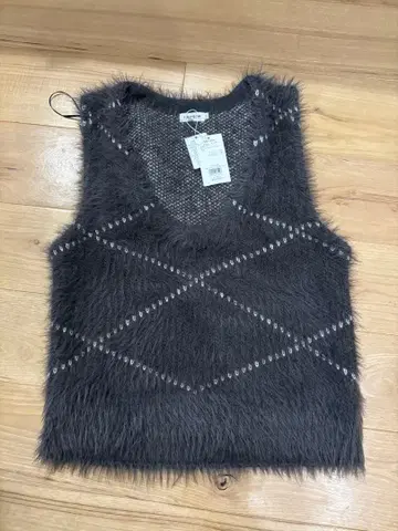 LEPSIM 3.5 게이지 자카드 샤기 베스트