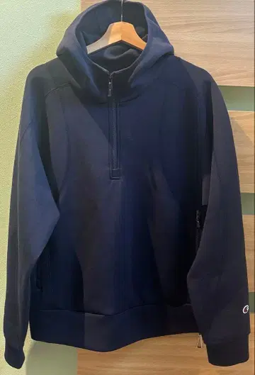 챔피온 네이비 하프 지퍼 후드티