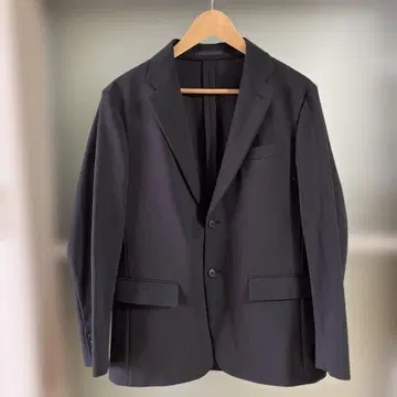 유니클로 감동 자켓 M 블랙