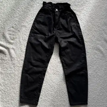 ZARA 블랙 팬츠 XS 34