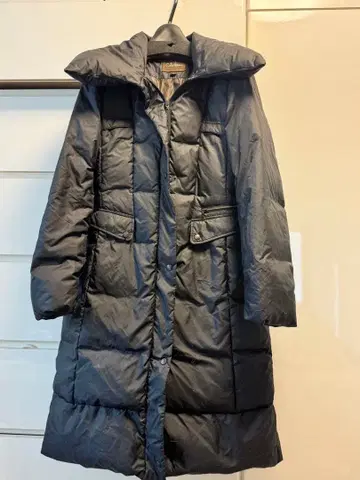 콜한 다운 자켓