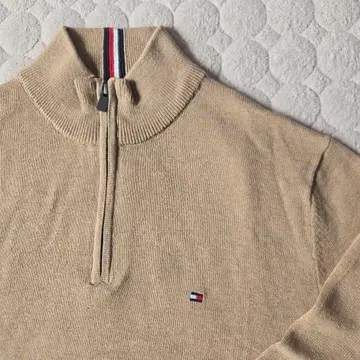 TOMMY HILFIGER 베이지 하프 지퍼 니트 L
