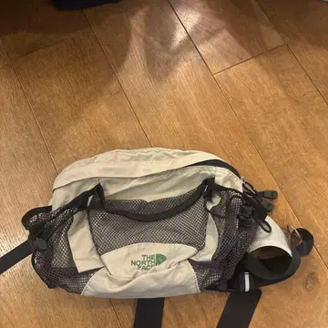 THE NORTH FACE 바디백 그레이/블랙