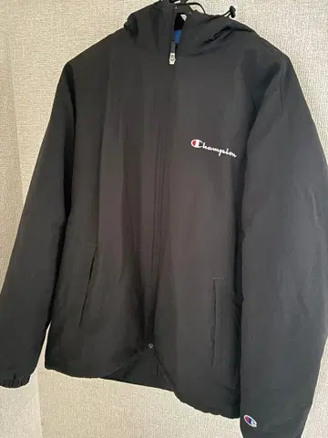 Champion 블랙 나일론 자켓 M