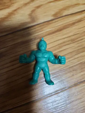 근육맨 근육 케시 그린