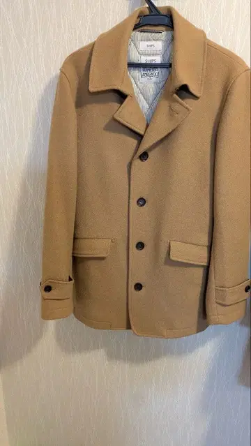 쉽스 울 혼방 베이지 피 코트