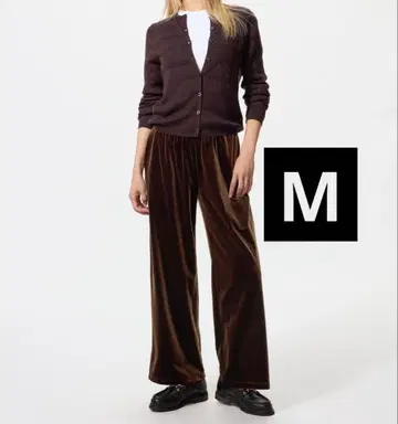 새상품 유니클로 소프트 벨로아 이지 팬츠 M 사이즈 다크 브라운