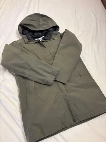 마칼 다운 코트 사이즈 M 고어텍스