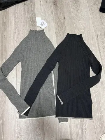 센스 오브 플레이스 프티 하이넥 스웨터