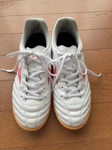 새상품급! 미즈노 풋살화 24cm