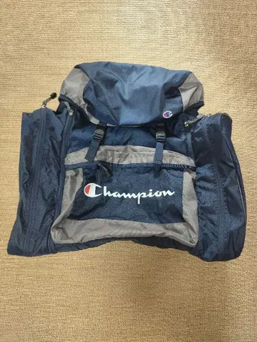 챔피온 대용량 보스턴 백팩 확장 가능 합숙 및 헬스장용